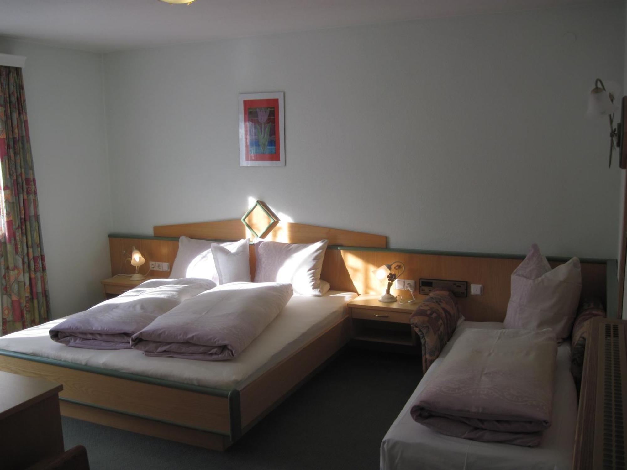 Fruehstueckspension & Ferienhaus Faednerspitze Galtuer Ngoại thất bức ảnh